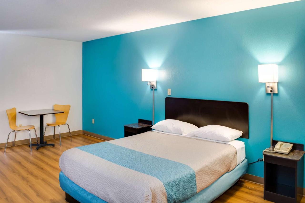 Motel 6-Richmond, In Eksteriør billede