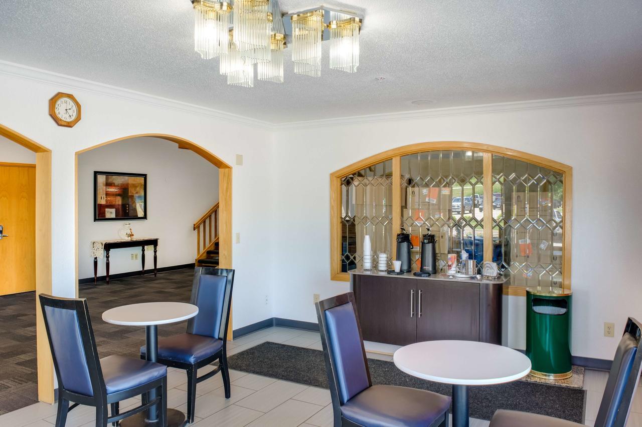 Motel 6-Richmond, In Eksteriør billede