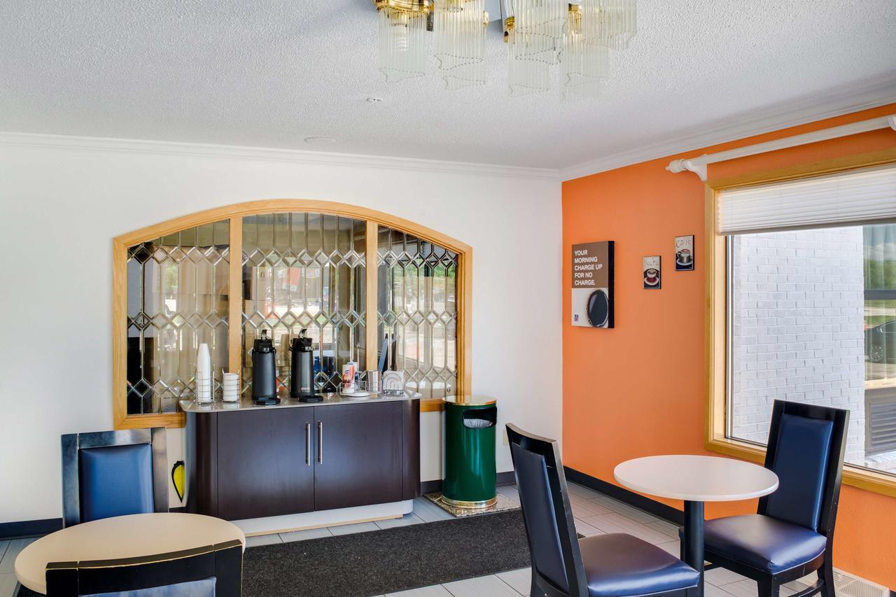 Motel 6-Richmond, In Eksteriør billede